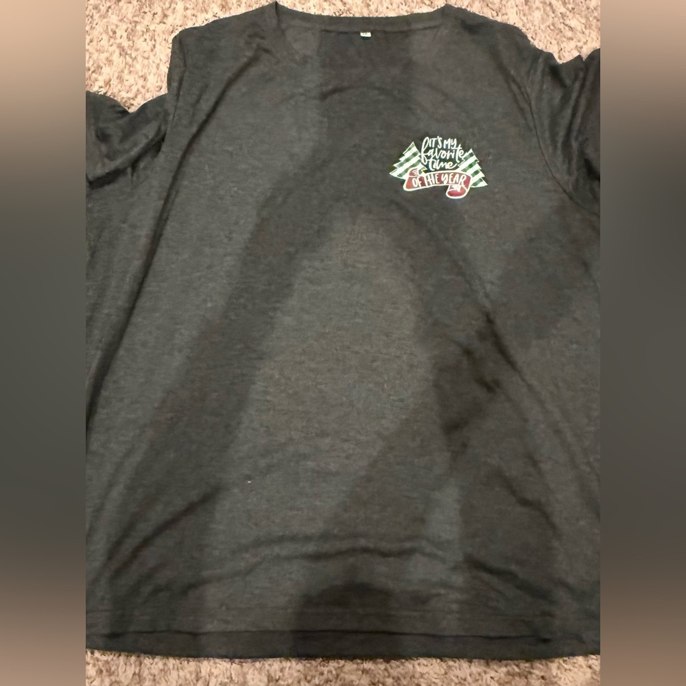🎄 Disney Christmas Tee – 3XL 🎄
